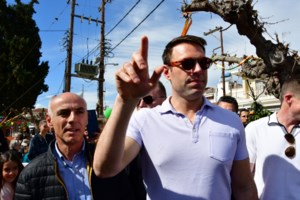 Κασσελάκης στο Mega: "Λάθος ο νόμος Τσίπρα για τις εταιρείες - Μιλήσαμε, δεν πρόκειται να με αμφισβητήσει μετά τις Ευρωεκλογές" - εικόνα 3