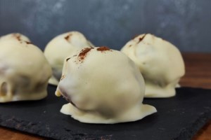 Συνταγή: Θεϊκή μηλόπιτα 1000 στρώσεων χωρίς ζάχαρη - Με 5 μόνο υλικά