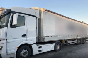 Νότια προάστια: Βίντεο ντοκουμέντο - Υποδύονταν τους τεχνικούς ή ηλεκτρολόγους και έμπαιναν σε σπίτια ηλικιωμένων