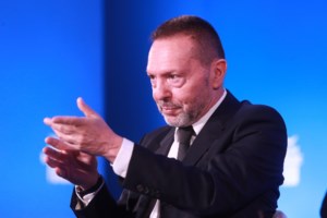 Στουρνάρας: Έτοιμο το ευρωσύστημα για να επιταχυνθεί η εισαγωγή του ψηφιακού ευρώ