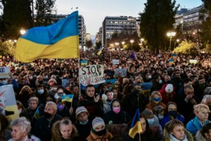 Το Ευρωκοινοβούλιο στηρίζει την Ουκρανία: Ζητά να μπει σε καθεστώς υποψήφιας προς ένταξη χώρας στην ΕΕ