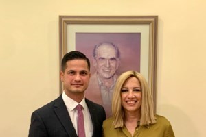 Φώφη Γεννηματά: Εκτάκτως στο νοσοκομείο με ειλεό - Δεν θα συμμετάσχει στις εκλογές του ΚΙΝΑΛ