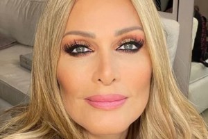 Νατάσα Θεοδωρίδου: Ξέσπασε σε λυγμούς - "Να κυνηγάτε τα όνειρά σας, θέλω να μην πτοείστε από τίποτα" - [Βίντεο]