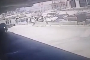 Βαρύτατες κατηγορίες στους ανηλίκους για την επίθεση με μαχαίρι σε αγόρι στον Άλιμο - εικόνα 2