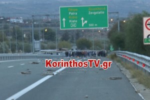 Συναγερμός στην Πάτρα: Φωτιά σε πλοίο - Πυκνοί καπνοί βγαίνουν από την καμινάδα [εικόνες - βίντεο]