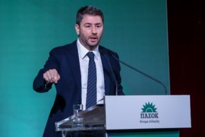 Πιερρακάκης: Είμαστε η μόνη χώρα που δεν μπορεί να ιδρύσει μη κρατικά πανεπιστήμια - 18.000 Έλληνες σπουδάζουν στην Κύπρο