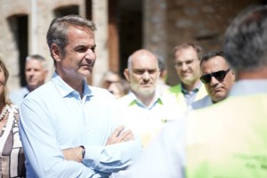 Μητσοτάκης: Μείωση διοδίων από Πελασγία έως σταθμό Κλειδί κατά 17% - Το σχέδιο ανασυγκρότησης της Θεσσαλίας