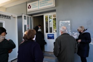 Τούντας για πανδημία: Υποχωρεί σημαντικά η θνητότητα –  Το καλοκαίρι θα μας βρει σε πολύ καλή κατάσταση