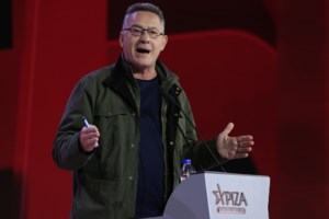 Κοτζιάς: Οι οπαδοί του Κασσελάκη είναι νεοχουλιγκάνοι, νεοδεξιοί και νεογραφειοκράτες - Δεν είναι Αριστερός