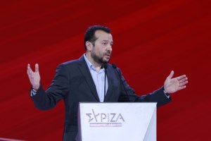 Ανακοίνωσε την υποψήφιότητά της η Όλγα Γεροβασίλη: Ενταση και φωνές όσο μιλούσε - "Είμαι παρούσα", δήλωσε - εικόνα 5