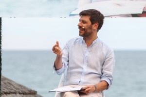 Θετικός στον κορονοϊό ο Νικόλας Γιατρομανωλάκης - Τι συμπτώματα έχει