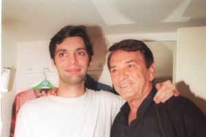 Άλκης Κούρκουλος - Τάνια Τσανακλίδου: Η σπάνια κοινή εμφάνιση και η τρυφερή αγκαλιά του πρώην ζευγαριού