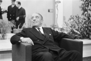 Άλλος άνθρωπος η Αθηνά Ωνάση: Η εμφάνιση στη Γαλλία με νέο look - Η ομοιότητα με τη μητέρα της - εικόνα 5