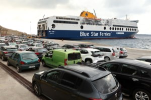 Επιμένει ο Τσελέντης για τη Σαντορίνη: Δεν εκτονώνεται το δυναμικό του ρήγματος με 5 Ρίχτερ