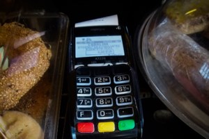 Εβδομάδα υποχρεώσεων που λήγουν: Οι προθεσμίες πληρωμής και οι αλλαγές στον ΕΝΦΙΑ - Εξετάζεται παράταση για τα POS - εικόνα 2