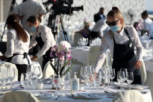 Απάντηση Πλεύρη σε ΣΥΡΙΖΑ: Διασφαλίζουμε σε όλους δωρεάν γιατρό και δωρεάν παροχές - "Καραμέλες" περί ιδιωτικοποίησης