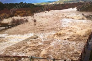 Meteo για κακοκαιρία: Τις επόμενες ώρες έρχονται πυκνές χαλαζοπτώσεις, καταιγίδες και κύματα πάνω από τέσσερα μέτρα - εικόνα 5