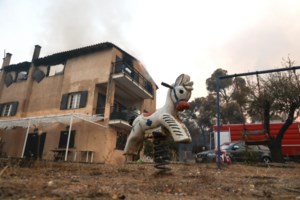 Κικίλιας: Έγιναν 77 διακομιδές στα νοσοκομεία λόγω φωτιάς και καύσωνα - εικόνα 2