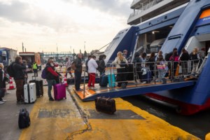 Τραγωδία στη Χαλκίδα:  Επεσε με το αμάξι στη θάλασσα - Νεκρός ο 51χρονος οδηγός