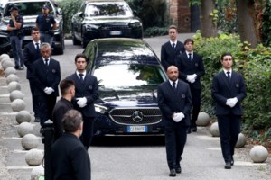 Πέθανε ο βιολόγος Ντέιβιντ Μπάλτιμορ - Βραβευμένος με το Νόμπελ Ιατρικής για τη μελέτη των ρετροϊών