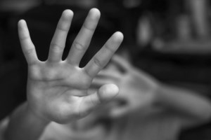 Βόλος: Η τρίλιζα που ζωγράφισαν στο σώμα του 7χρονου - "Ένιωσα να με σνομπάρουν στο σχολείο" είπε ο πατέρας του