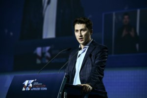 Το ΚΚΕ θα πάει στη Marfin αλλά χωριστά: 1,5 ώρα νωρίτερα για να καταθέσει στεφάνι