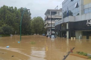 Κακοκαιρία Daniel: 820 διασώσεις και απομακρύνσεις κατοίκων - Πάνω από 2 μέτρα η στάθμη των νερών σε αρκετά σημεία