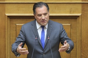 ΝΔ: Αναταραχή από την τροπολογία για μετανάστες - Οι εισηγήσεις για κομματική πειθαρχία και το "αντάρτικο" Σαμαρά