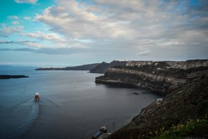 Σαντορίνη: Φόβοι για πλιάτσικο στις περιουσίες των κατοίκων - Βίντεο με 59χρονο να προσπαθεί να ανοίξει βανάκι