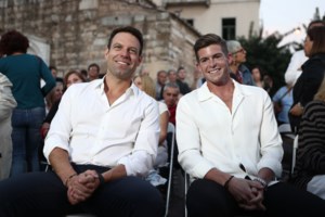 Γκλέτσος κατά Κασσελάκη: Ούτε ο Παπαδόπουλος δεν έλεγε για κουκουλοφόρους - Αδιάβαστος που μοίραζε λεφτά και στη ΝΔ γελούσαν