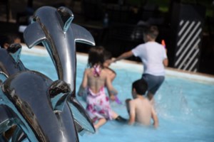 Καιρός: Πρόβλεψη σοκ του Meteo για την Πέμπτη - Αφόρητος καύσωνας με 44 βαθμούς και σκόνη