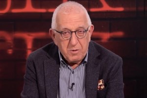 Τζάκρη κατά Κακλαμάνη που είπε "καλύτερα να φύγει" ο 31χρονος αστυνομικός: "Αυτό είναι προτροπή σε ευθανασία"