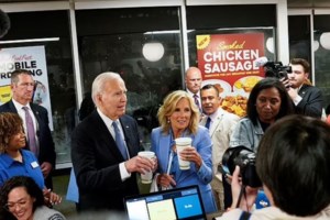 Αφαντη η Μελάνια: Γιατί η πρώην Πρώτη Κυρία δεν συνόδευσε τον Ντόναλντ Τραμπ στο ντιμπέιτ με τον Μπάιντεν - εικόνα 3