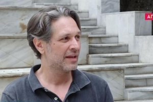 Αιμίλιος Χειλάκης: Ο Ανδρέας Παπανδρέου μου άφηνε πουρμπουάρ ολόκληρο μηνιάτικο - εικόνα 2