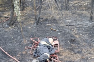 Φωτιά στον Όλυμπο: Καίει σε δύσβατη περιοχή στην Καρυά Ελασσόνας