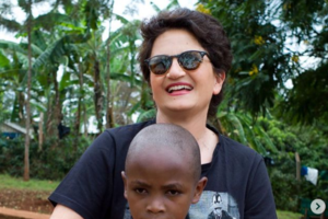 Άννυ Καραγκούνη- Corsini: Μια Ελληνοελβετίδα, φύλακας άγγελος των Μασσάι στην Κένυα [εικόνες] - εικόνα 2