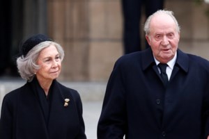 Ανάβει φωτιές η ερωμένη του φυγά Χουάν Κάρλος: Επεσε θύμα "πραξικοπήματος" από τη Σοφία