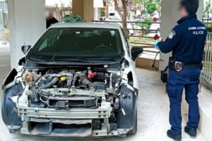 Άγιος Δημήτριος: Πώς κλέφτες σπάνε το τζάμι ΙΧ με ειδικό σφυρί και αρπάζουν τσάντα στη στιγμή [βίντεο] - εικόνα 2