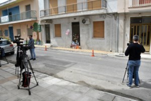 Πάτρα: Θέμα χρόνου η εκταφή της σπιτονοικοκυράς - Πέθανε κι αυτή Σαββατοκύριακο, αλλά οι συγγενείς το έμαθαν... νωρίτερα [Βίντεο] - εικόνα 2