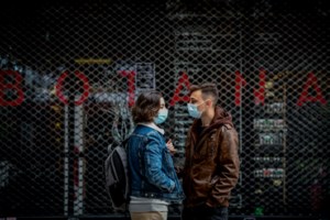 Πρώτο Σαββατοκύριακο με νέα μέτρα: Τέλος οι μακρινές βόλτες για τους Αθηναίους - Τι ισχύει για ψώνια, άσκηση και SMS