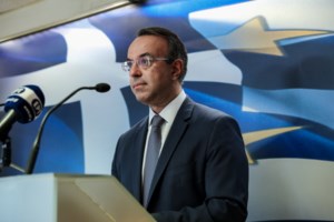 Σκυλακάκης: Εκτός Επιστρεπτέας Προκαταβολής μία στις δύο επιχειρήσεις - Αυξήθηκε ο τζίρος τους