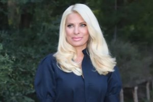 Σπάνια εξομολόγηση από την Ελένη Μενεγάκη: "Όταν απέβαλα δεν ήθελα εκείνη τη στιγμή να το συζητήσω με κανέναν" [Βίντεο]