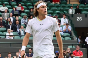 Νέο "σόου" από Τσιτσιπά και Κύργιο: Ο ένας πέταγε μπάλες στον άλλον, τσακώθηκαν και αποδοκιμάστηκαν [Βίντεο]