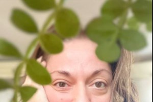 Καταπέλτης η Σοφία Μουτίδου: Τα μούτρα σας να φτύνετε καλύτερα. Άιντε όλοι, με κορδέλες επαγγελματίες ομοφυλόφιλοι και μι του - εικόνα 3