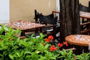 Το μυστήριο λύθηκε: Δεν έκλεψαν την Alfa Romeo του Φλαμπουράρη - Τελικά την πήρε ο... δήμος