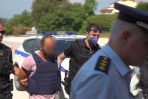 Έγκλημα στην Άρτα: Το τηλεφώνημα του 29χρονου στον αδερφό του πριν παραδοθεί - "Σκεφτόταν να αυτοκτονήσει"