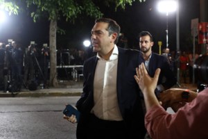 ΣΥΡΙΖΑ: "Ενωτικό" το κλίμα στη συνεδρίαση του Εκτελεστικού Γραφείου υπό τον Αλέξη Τσίπρα, λέει η Αυγή