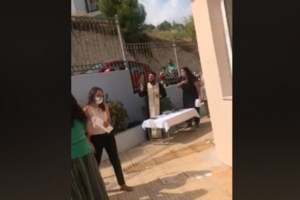 Κορονοϊός - Σύψας: Η μάσκα δεν μπορεί μας προστατέψει όταν είμαστε αγκαλιασμένοι - εικόνα 2