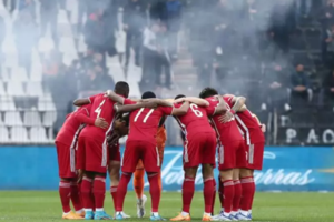 Πρωταθλητής ο Ολυμπιακός για 47η φορά στην ιστορία του - Νίκησε 2-1 τον ΠΑΟΚ στην Τούμπα