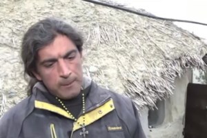 Παλαιοχριστιανοί στην Κορινθία: Το μυστήριο με τον πατέρα των ανήλικων παιδιών - Ερευνα και για αιμομιξία [βίντεο] - εικόνα 2